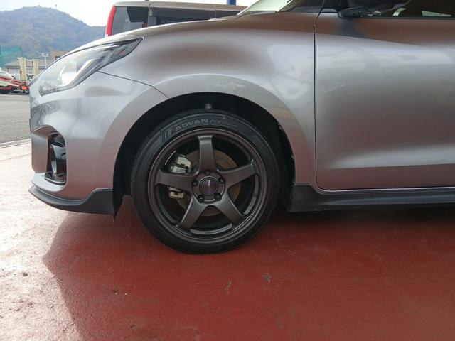 スイフトスポーツ ベースグレード (6MT 2WD)スズキセーフティーサポート 8インチナビ 全方位カメラ スマートキー LEDヘッドライト ETC2.0車載機 フロントドライブレコーダー インタークーラーターボ 社外17インチアルミ(11枚目)