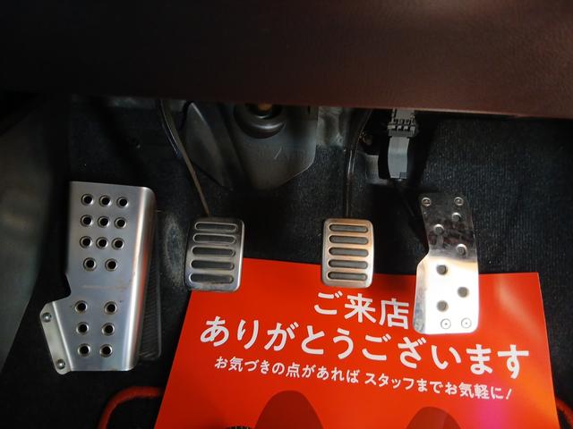 スイフトスポーツ ベースグレード (6MT 2WD)スズキセーフティーサポート 8インチナビ 全方位カメラ スマートキー LEDヘッドライト ETC2.0車載機 フロントドライブレコーダー インタークーラーターボ 社外17インチアルミ(34枚目)