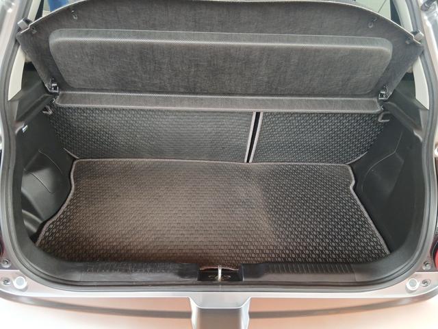 スイフトスポーツ ベースグレード (6MT 2WD)スズキセーフティーサポート 8インチナビ 全方位カメラ スマートキー LEDヘッドライト ETC2.0車載機 フロントドライブレコーダー インタークーラーターボ 社外17インチアルミ(45枚目)