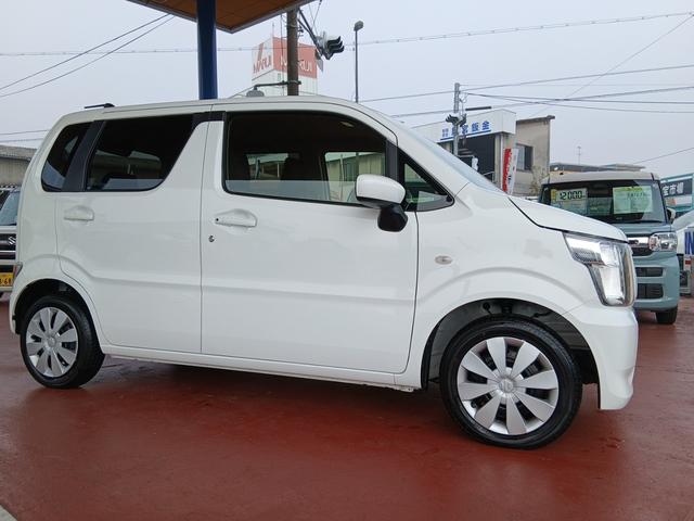 ワゴンＲ ＦＸ　（ＣＶＴ　２ＷＤ）セーフティーサポート　スマートキー　オートライト（ハイビームアシスト付き）運転席ヒートヒーター　オートエアコン　ＡＭ／ＦＭラジオ付きＣＤプレーヤー　電動格納式ドアミラー（7枚目）