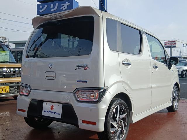 ワゴンＲカスタムＺ ハイブリッドＺＸ　（ＣＶＴ　２ＷＤ）スズキセーフティーサポート　スマートキー　全方位モニター付き７インチディスプレイオーディオ　アップグレードＰＫＧ　ＬＥＤヘッドライト／フォグライト　リヤパーキングセンサー（6枚目）