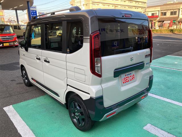 スペーシアギア ハイブリッドXZ 撥水加工シート 防汚ラゲッジボード 後席両側電動スライドドア スズキ純正9インチナビ スズキコネクト対応通信機装着車 ソフトベージュメタリック ガンメタリック2トーン メーカー保証継承(14枚目)