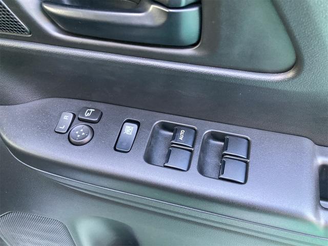 スペーシアギア ハイブリッドXZ 撥水加工シート 防汚ラゲッジボード 後席両側電動スライドドア スズキ純正9インチナビ スズキコネクト対応通信機装着車 ソフトベージュメタリック ガンメタリック2トーン メーカー保証継承(21枚目)