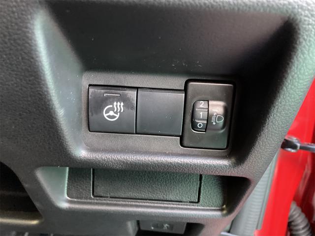 スペーシアカスタム ハイブリッドＸＳターボ　ハイブリッド　ターボ　衝突被害軽減ブレーキ　ＬＥＤヘッドランプ　フォグランプ　後席両側電動スライドドア　パドルシフト　電動パーキングブレーキ　フェニックスレッドパール　ブラック２トーン（5枚目）