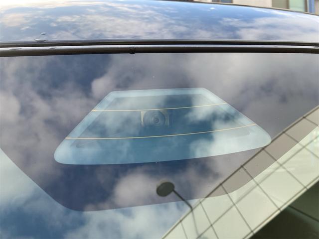 スペーシアカスタム ハイブリッドＸＳターボ　ハイブリッド　ターボ　衝突被害軽減ブレーキ　ＬＥＤヘッドランプ　フォグランプ　後席両側電動スライドドア　パドルシフト　電動パーキングブレーキ　フェニックスレッドパール　ブラック２トーン（17枚目）