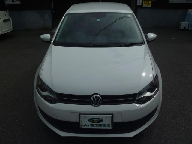 ポロ ＴＳＩコンフォートライン　ＳＤナビ・フルセグ・ＥＴＣ・電動格納ミラー・キーレス（4枚目）