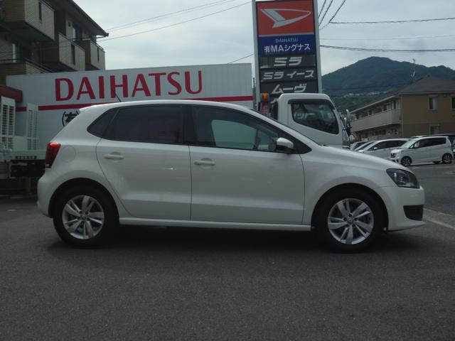 ポロ ＴＳＩコンフォートライン　ＳＤナビ・フルセグ・ＥＴＣ・電動格納ミラー・キーレス（7枚目）