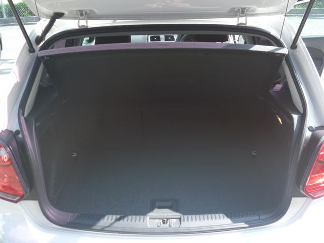 ポロ ＴＳＩコンフォートライン　ＳＤナビ・フルセグ・ＥＴＣ・電動格納ミラー・キーレス（23枚目）