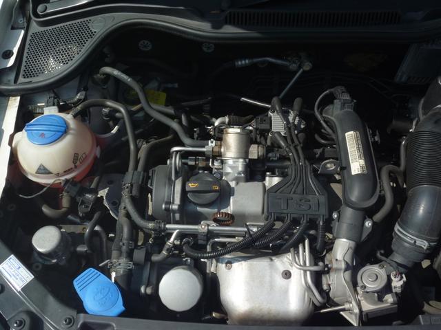 ポロ ＴＳＩコンフォートライン　ＳＤナビ・フルセグ・ＥＴＣ・電動格納ミラー・キーレス（36枚目）