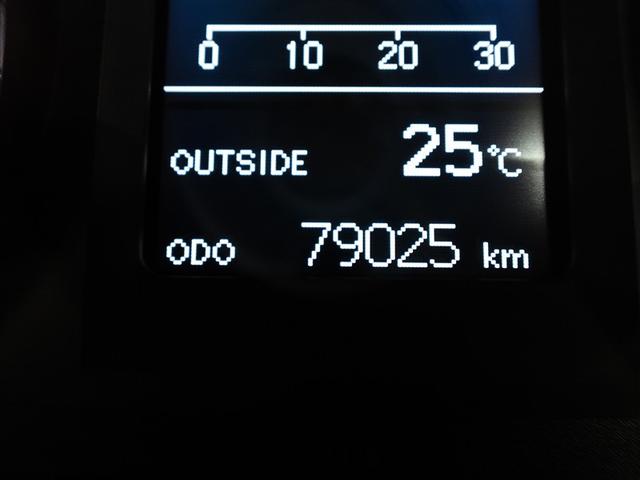 オーリス RS Sパッケージ トヨタ認定中古車 ロングラン保証1年(走行距離無制限)フルセグ メモリーナビ DVD再生 ミュージックプレイヤー接続可 ETC LEDヘッドランプ フルエアロ 記録簿 盗難防止システム スマートキー(12枚目)