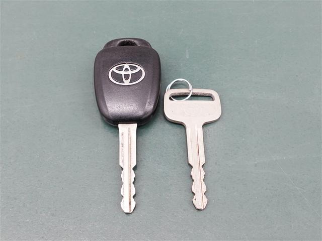 アクア S トヨタ認定中古車 ロングラン保証1年(走行距離無制限)ハイブリッド保証 ワンセグ メモリーナビ ミュージックプレイヤー接続可 バックカメラ ETC 記録簿 盗難防止システム キーレスエントリー(29枚目)