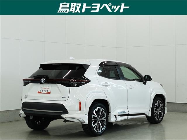 ヤリスクロス ハイブリッドＺ　フルセグ　メモリーナビ　ミュージックプレイヤー接続可　バックカメラ　衝突被害軽減システム　ＥＴＣ　ＬＥＤヘッドランプ　ワンオーナー　フルエアロ　記録簿（8枚目）