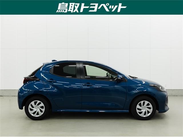 ヤリス X ロングラン保証1年(走行距離無制限) メモリーナビ MP接続 バックカメラ 衝突被害軽減システム アクセル踏み間違い防止装置 ブラインドスポットモニター ETC ドラレコ ワンオーナー 記録簿(6枚目)