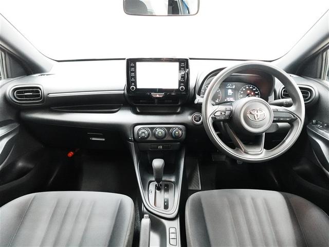 ヤリス X ロングラン保証1年(走行距離無制限) メモリーナビ MP接続 バックカメラ 衝突被害軽減システム アクセル踏み間違い防止装置 ブラインドスポットモニター ETC ドラレコ ワンオーナー 記録簿(10枚目)