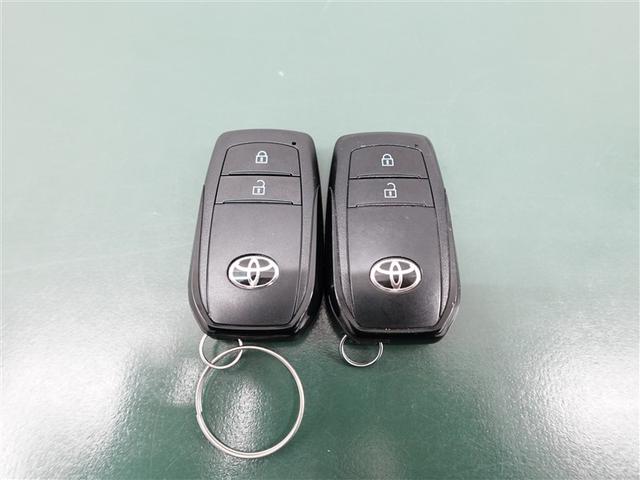 ヤリス X ロングラン保証1年(走行距離無制限) メモリーナビ MP接続 バックカメラ 衝突被害軽減システム アクセル踏み間違い防止装置 ブラインドスポットモニター ETC ドラレコ ワンオーナー 記録簿(32枚目)