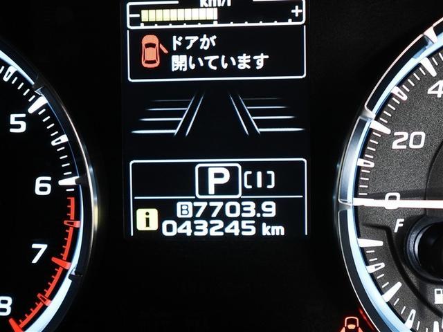 レヴォーグ １．６ＧＴ－Ｓ　ロングラン保証１年（走行距離無制限）４ＷＤ　フルセグ　ＨＤＤナビ　ＤＶＤ再生　ミュージックプレイヤー接続可　バックカメラ　衝突被害軽減システム　ＥＴＣ　ＬＥＤヘッドランプ　記録簿　アイドリングストップ（12枚目）