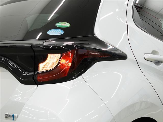 ヤリス ハイブリッドＸ　トヨタ認定中古車　ロングラン保証１年（走行距離無制限）ハイブリッド保証　メモリーナビ　ミュージックプレイヤー接続可　衝突被害軽減システム　ワンオーナー　記録簿　盗難防止システム　キーレスエントリー（34枚目）