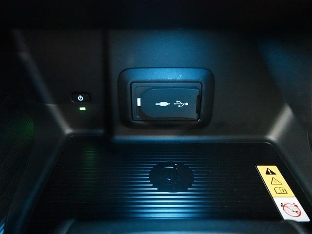 ハリアー Ｚ　トヨタ認定中古車　ロングラン保証１年（走行距離無制限）　サンルーフ　４ＷＤ　フルセグ　メモリーナビ　ＭＰ接続可　バックカメラ　衝突被害軽減システム　ＥＴＣ　ドラレコ　ＬＥＤヘッドランプ　ワンオーナー（19枚目）