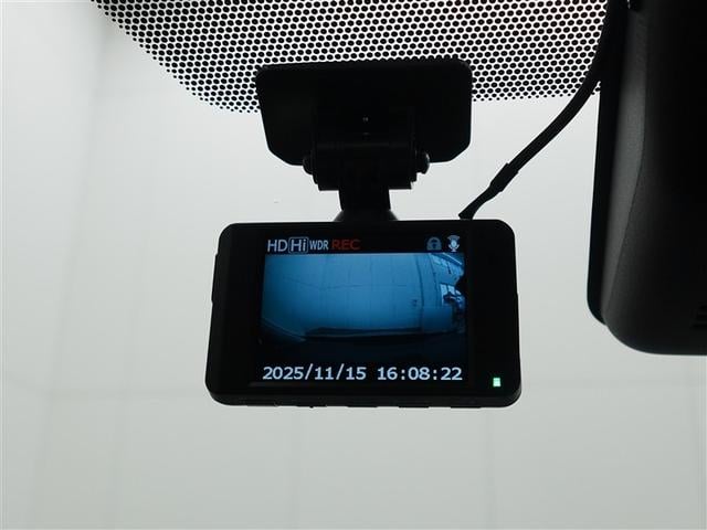 アクア X トヨタ認定中古車 ロングラン保証1年(走行距離無制限)ハイブリッド保証フルセグ バックカメラ 衝突被害軽減システム ETC ドラレコ LED ワンオーナー 1500W給電 ディスプレイオーディオ(24枚目)