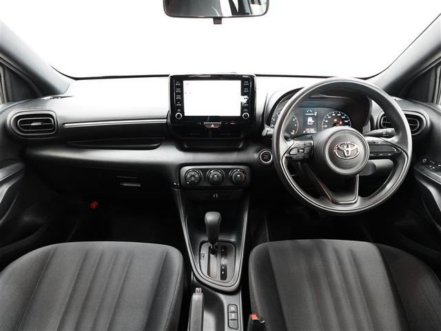 ヤリス Ｘ　トヨタ認定中古車　ロングラン保証１年（走行距離無制限）　メモリーナビ　ブラインドスポットモニター　ミュージックプレイヤー接続可　バックカメラ　衝突被害軽減システム　ＥＴＣ　ドライブレコーダー（10枚目）