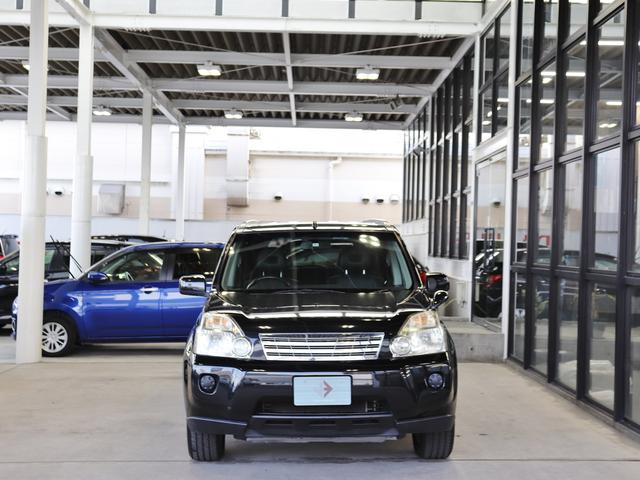 20X 4WD・禁煙車・外SDナビ・フルセグ・Bカメラ・ETC・ヒルディセントコントロール・オートライト・純17AW・革巻きステア・社外グリル・スマートキー・盗難防止・Bluetooth・DVD再生・横滑防止(5枚目)