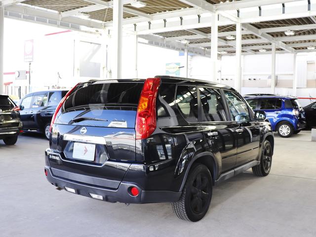 20X 4WD・禁煙車・外SDナビ・フルセグ・Bカメラ・ETC・ヒルディセントコントロール・オートライト・純17AW・革巻きステア・社外グリル・スマートキー・盗難防止・Bluetooth・DVD再生・横滑防止(14枚目)