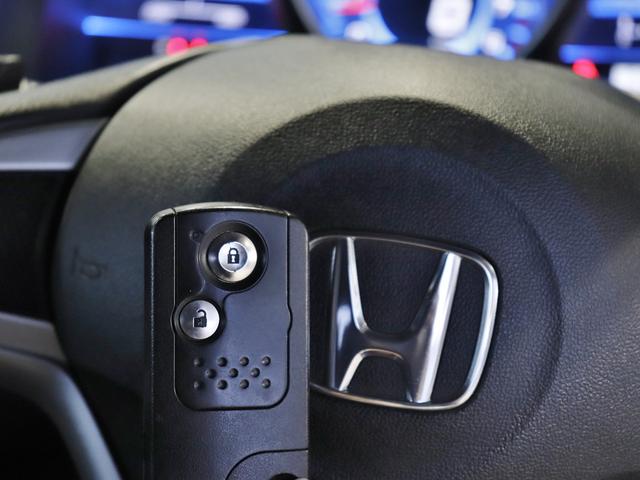 αブラックレーベル ・禁煙車・社外メモリーナビ・フルセグ・DVD再生・Bluetooth・ETC・パドルシフト・革巻き・クルコン・HID・フォグ・純16AW・スマートキー・Mウィンカー・盗難防止・横滑り防止(30枚目)