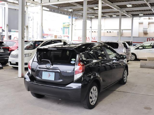G ・禁煙車・純SDナビ・フルセグ・バックカメラ・ETC・クルコン・オートライト・プッシュスタート&スマートキー・Mウィンカー・盗難防止・横滑り防止・Bluetooth・DVD再生・マット・バイザー(14枚目)