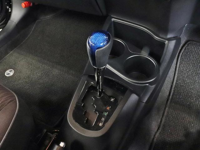 G ・禁煙車・純SDナビ・フルセグ・バックカメラ・ETC・クルコン・オートライト・プッシュスタート&スマートキー・Mウィンカー・盗難防止・横滑り防止・Bluetooth・DVD再生・マット・バイザー(24枚目)