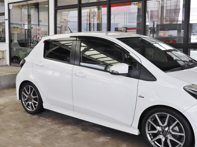 RS G’s ・禁煙車・社外イクリプスSDナビ・地デジ・USB・革巻きステア・パドルシフト・アルミペダル・HID・純17AW・オートライト・Rフォグ・Rスポイラー・キーレス・Mウィンカー・G’s専用マット・バイザー(16枚目)
