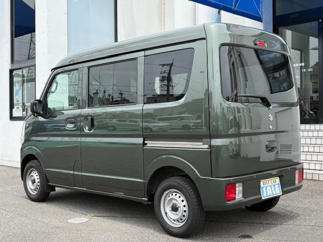 エブリイ ＰＡリミテッド　試乗車　ＥＴＣ車載器　エアバック　ＡＢＳ　ブレーキ軽減装置　コーナーセンサー　アイドリングストップ　オートライト　リヤワイパー　ラジオチューナー　ワイヤレスキー　マニュアルエアコン（7枚目）
