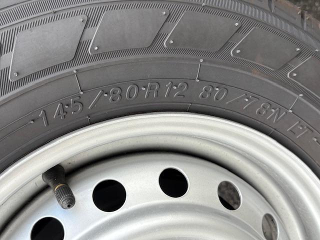 エブリイ ＰＡリミテッド　試乗車　ＥＴＣ車載器　エアバック　ＡＢＳ　ブレーキ軽減装置　コーナーセンサー　アイドリングストップ　オートライト　リヤワイパー　ラジオチューナー　ワイヤレスキー　マニュアルエアコン（27枚目）
