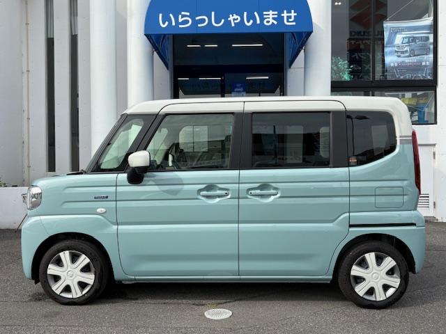 スペーシア ハイブリッドＸ　試乗車　　両側パワースライドドア　全方位モニター　メモリナビゲーション　シートヒーター　アイドリングストップ　スマートキー　オートエアコン　ＡＢＳ　エアバック（27枚目）