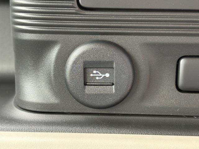 ワゴンＲスマイル ハイブリッドＸ　試乗車　全方位モニター　ＣＤ再生　ＤＶＤ再生　スマートキー　フルセグＴＶ　ＡＢＳ　エアバック　両側パワースライド　シートヒーターオートエアコン（8枚目）