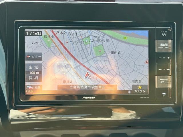 スイフトスポーツ ベースグレード　メモリーナビゲーション　前後ドライブレコーダー　シートヒーター　スマートキー　６速ミッション車　ＥＴＣ車載器　プッシュスタートボタン　オートエアコン　ＡＢＳ　エアバック　バックカメラ（4枚目）