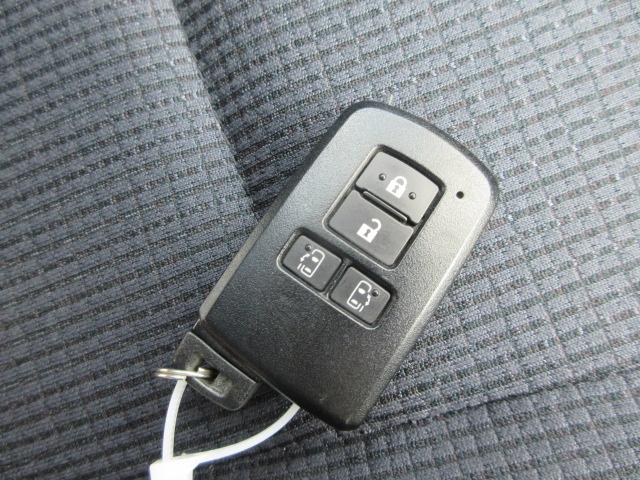 シエンタ ハイブリッドＧ　バックカメラ　ＥＴＣ　ＣＤ　ナビ　ＴＶ　ドライブレコーダー　オートエアコン　両側電動スライドドア　　スマートキー　ドアバイザー　ウィンカー付きドアミラー　アイドリングストップ　ＰＳ　オートエアコン（65枚目）