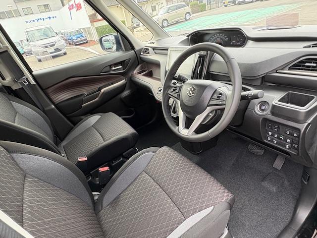 ソリオバンディット ハイブリッドＭＶ　試乗車　全方位付きメモリーナビゲーション　フルセグＴＶ　シートヒーター　ＣＤデッキ　ＤＶＤ再生　スマートキー　ＬＥＤへットライトＡＢＳ　エアバック　オートエアコン（63枚目）