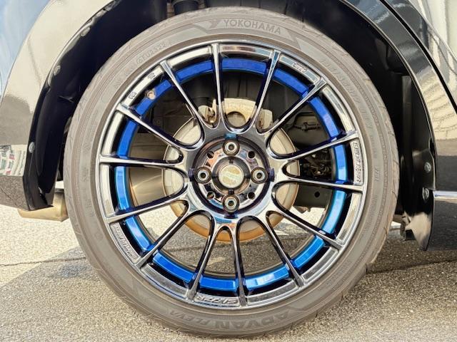 スイフト RSt LEDへットライト オートエアコン 社外マフラー 社外アルミホイール スマートキー シートヒーター オートライト クルーズコントロール ABS エアバック(12枚目)