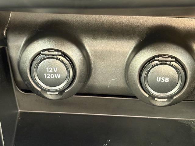 スイフト RSt LEDへットライト オートエアコン 社外マフラー 社外アルミホイール スマートキー シートヒーター オートライト クルーズコントロール ABS エアバック(13枚目)