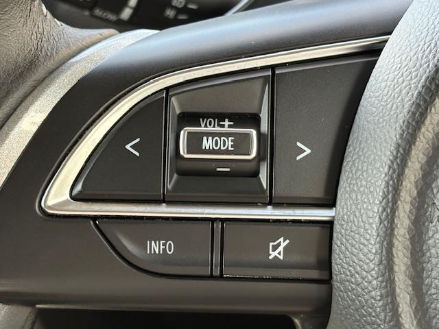 スイフト RSt LEDへットライト オートエアコン 社外マフラー 社外アルミホイール スマートキー シートヒーター オートライト クルーズコントロール ABS エアバック(29枚目)