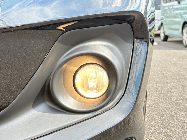 スイフト RSt LEDへットライト オートエアコン 社外マフラー 社外アルミホイール スマートキー シートヒーター オートライト クルーズコントロール ABS エアバック(36枚目)