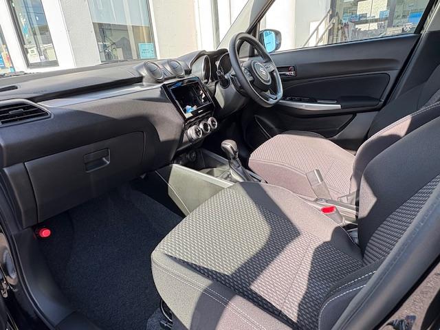 スイフト RSt LEDへットライト オートエアコン 社外マフラー 社外アルミホイール スマートキー シートヒーター オートライト クルーズコントロール ABS エアバック(40枚目)