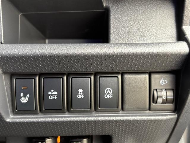 ハスラー Ｇ　シートヒーター　ＣＤチューナー　ＥＴＣ車載器　アイドリングストップ　スマートキー　プッシュスタートボタン　ＡＢＳ　エアバック衝突軽減装置（8枚目）