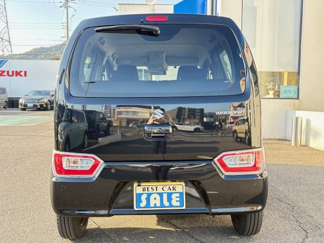 ワゴンＲ ＦＸ　シートヒーター　ＥＴＣ車載器　スマートキー　オートライト　バックガイドモニター　オートエアコン　コーナーセンサー　ＡＢＳ　エアバック　プッシュスタートボタン（5枚目）