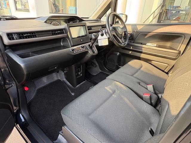 ワゴンＲ ＦＸ　シートヒーター　ＥＴＣ車載器　スマートキー　オートライト　バックガイドモニター　オートエアコン　コーナーセンサー　ＡＢＳ　エアバック　プッシュスタートボタン（61枚目）