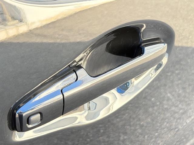 ワゴンＲ ＦＸ　シートヒーター　ＥＴＣ車載器　スマートキー　オートライト　バックガイドモニター　オートエアコン　コーナーセンサー　ＡＢＳ　エアバック　プッシュスタートボタン（66枚目）