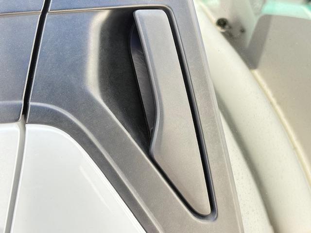 スイフト ＸＧ　シートヒーター　オートエアコン　プッシュスタートボタン　コーナーセンサー　ＡＢＳ　エアバック　スマートキー　オートライト　オーディオステアリングスイッチ（38枚目）