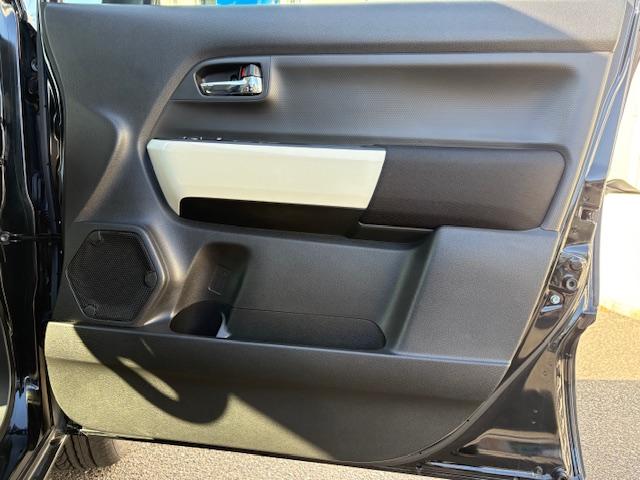 クロスビー ハイブリッドＭＺ　ワンオーナー車　全方位モニター　メモリーナビゲーション　スマートキー　オートエアコン　ＡＢＳ　エアバック　フルセグＴＶ　クリアランスソナー　ＥＴＣ車載器　シートヒーター（66枚目）