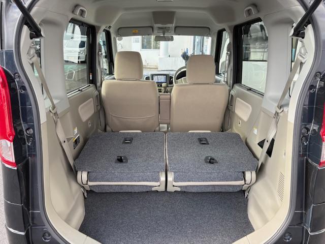 スペーシア 　メモリーナビゲーション　スマートキー　ＣＤ／ＤＶＤ再生　オートエアコン　オートライト　片側パワースライドドア　アイドリングストップエアバック　ＡＢＳ　プッシュスタートボタン（21枚目）