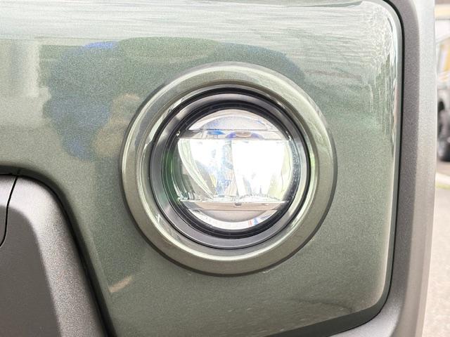 ハスラー ハイブリッドＸ　４ＷＤ車　全方位モニター　メモリーナビゲーション　ＥＴＣ車載器ＣＤ／ＤＶＤ再生　フルセグＴＶ　スマートキー　オートエアコン　ＡＢＳ　エアバック　シートヒーター　ドライブレコーダー（12枚目）